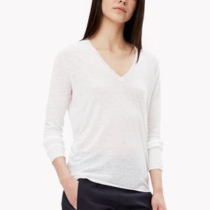 Theory Linen V-Neck Pullover